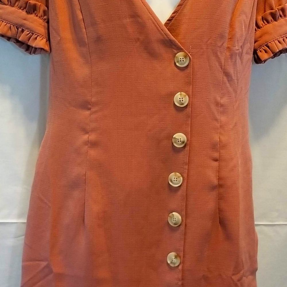 Essue Blush Colored Dress Size Small
